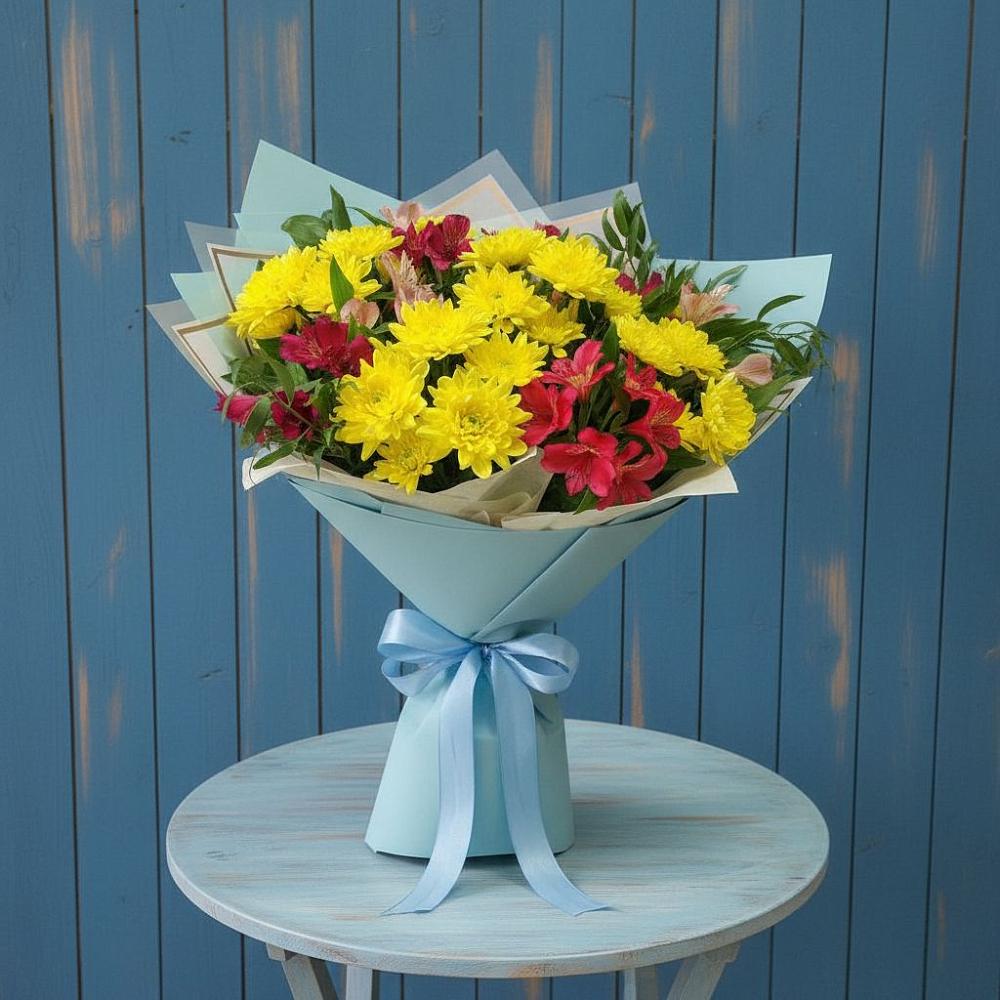 Букет цветов из: Альстромерии и Хризантемы в Таежный Красноярского края