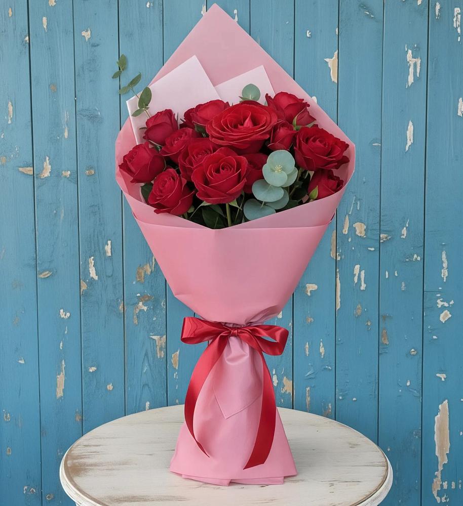 Букет цветов из: Розы в Таежный Красноярского края