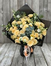 Букет цветов из:  Розы и Лизиантусы #REPLACE_PRED# Таежный Красноярского края