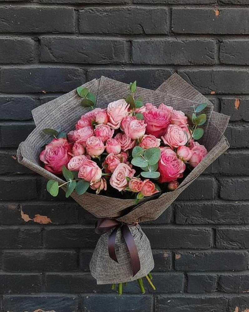 Букет цветов из: Розы в Таежный Красноярского края