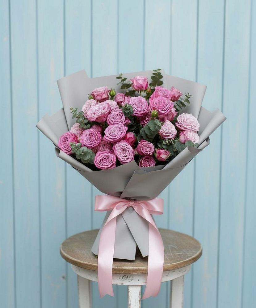 Букет цветов из: Розы в Таежный Красноярского края