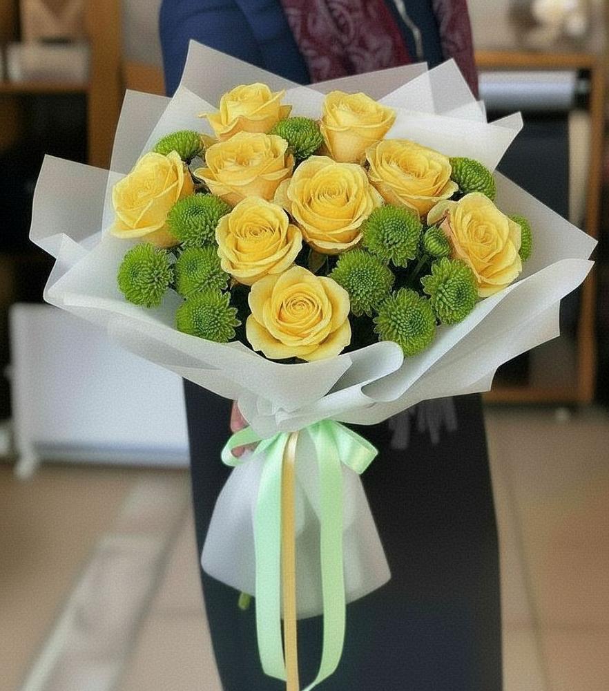 Букет цветов из: Хризантемы и Розы в Таежный Красноярского края