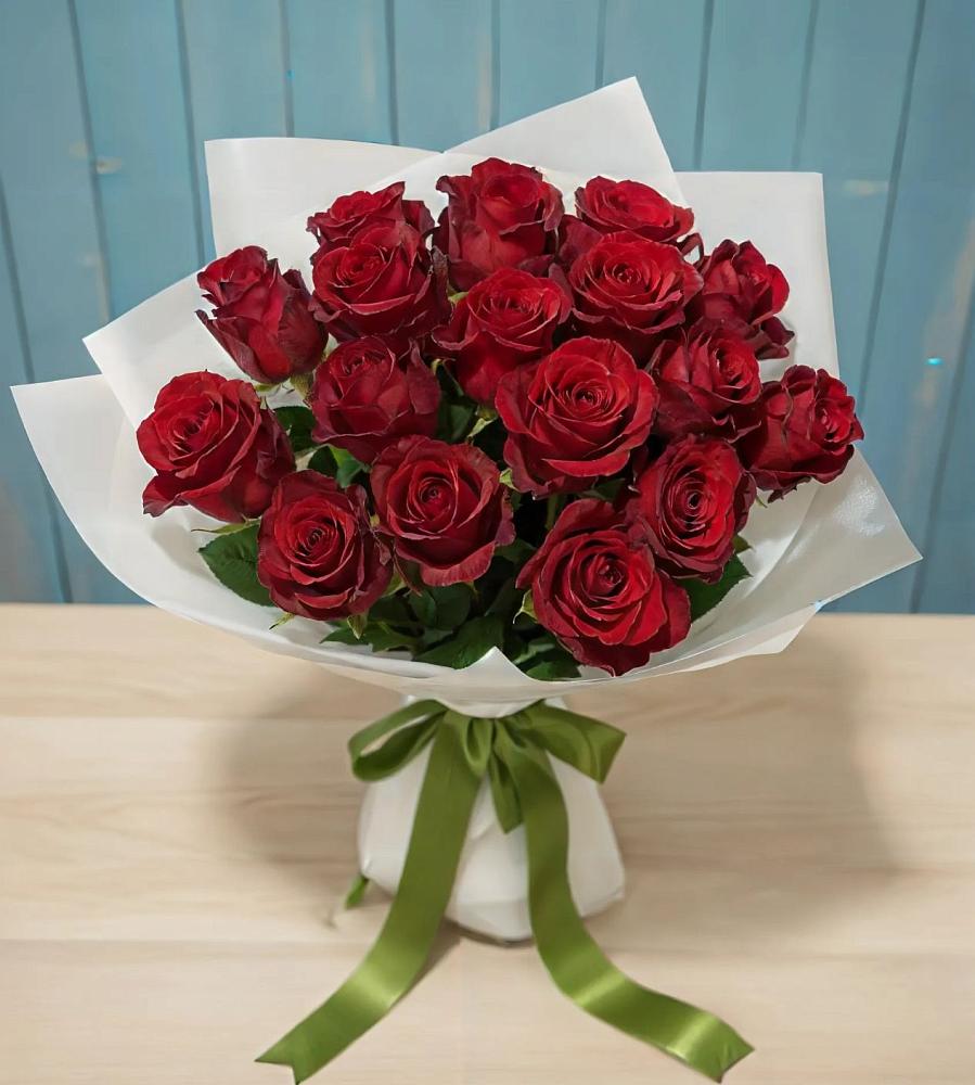 Букет Красные розы в Таежный Красноярского края