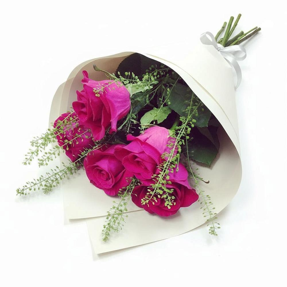 Букет цветов из: Розы в Таежный Красноярского края