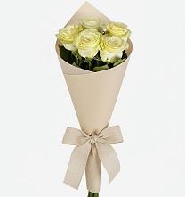 Букет цветов из:  Розы в Таежный Красноярского края