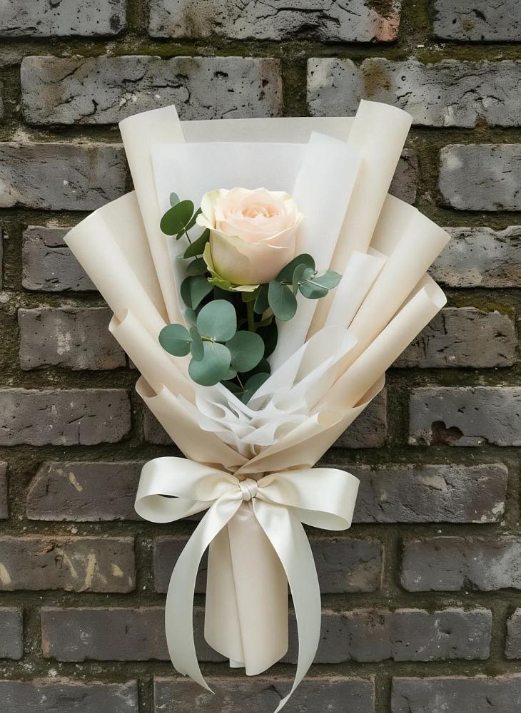 Букет цветов из: Розы в Таежный Красноярского края