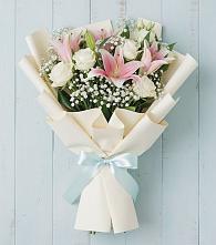 Букет цветов из:  Лилии #REPLACE_PRED# Таежный Красноярского края